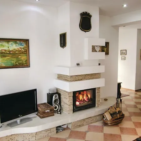Two-bedroom Holiday In